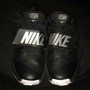 🔥Kid’s Nike sneakers